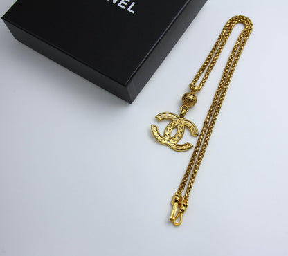 Chanel Vintage 95A Wavy Hollow Ball Pendant Necklace