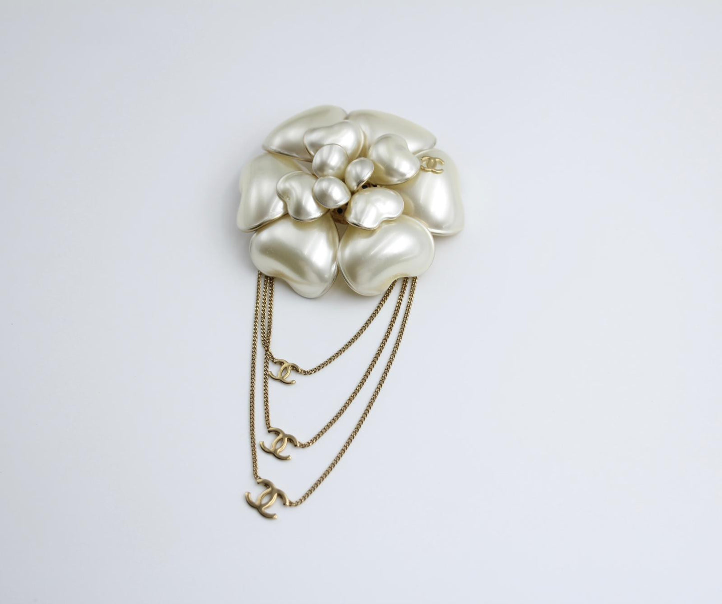 Chanel Vintage 02A Imitation Pearl White Camellia Three Cc Brooch