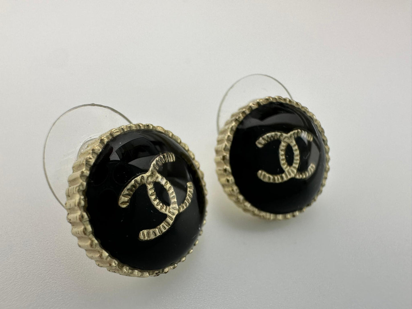 Chanel A17 Metal Resin Cc Logo Earrings