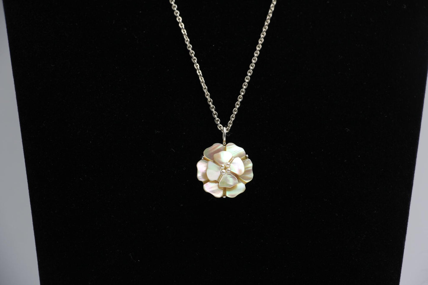 Chanel Vintage 98A Mother-Of-Pearl White Multi-Layered Camellia Silver Necklace