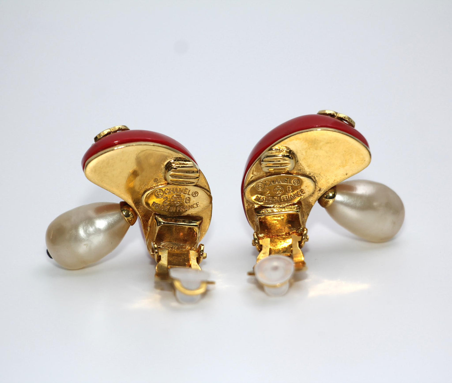 Chanel Vintage 91 Imitation Pearl Resin Red Mushroom Clip-On Earrings