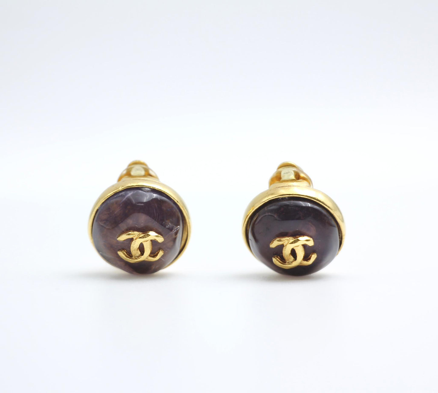 Chanel Vintage 99P Resin Glazed Purple Clip-On Earrings