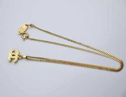 Chanel Vintage 82 Rhinestone Gold Plated Cc Necklace