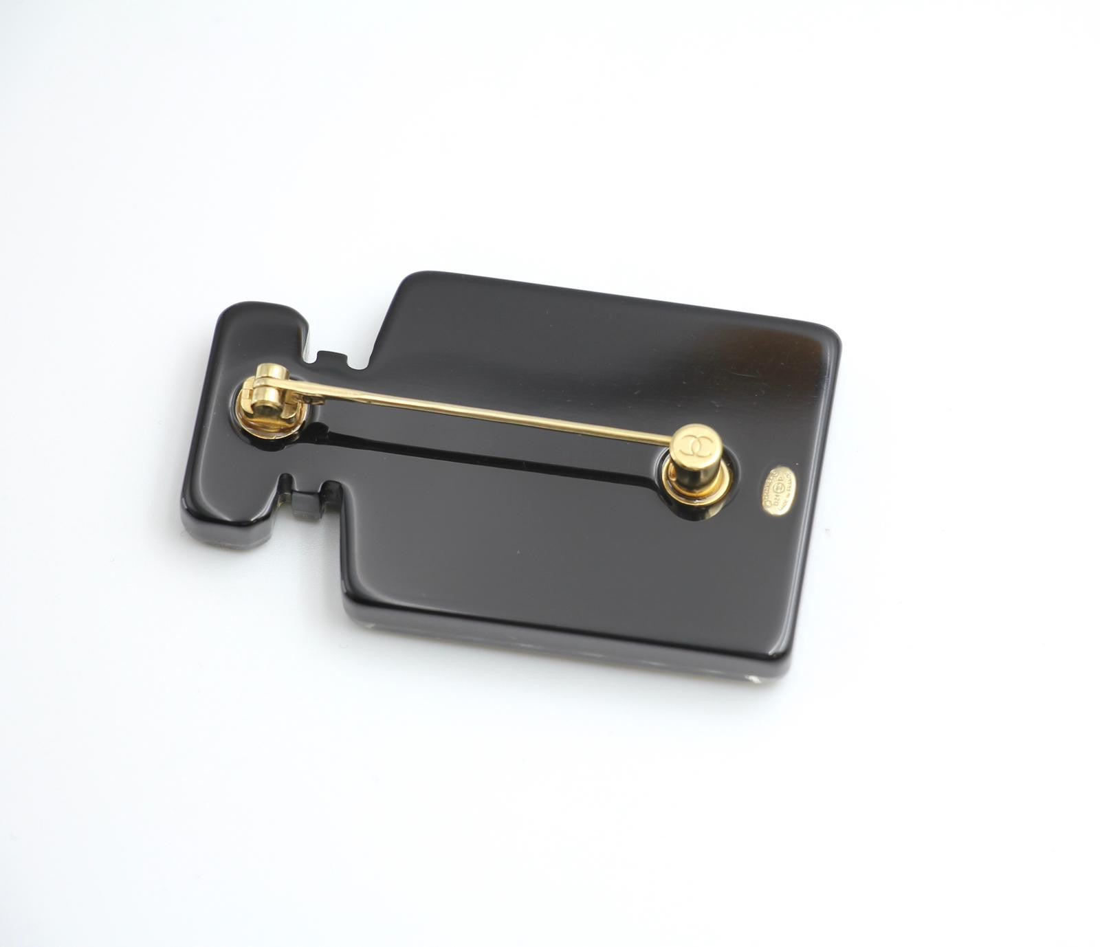 Chanel 21P Acrylic Perfume Bottle Brooch – Wararni.com