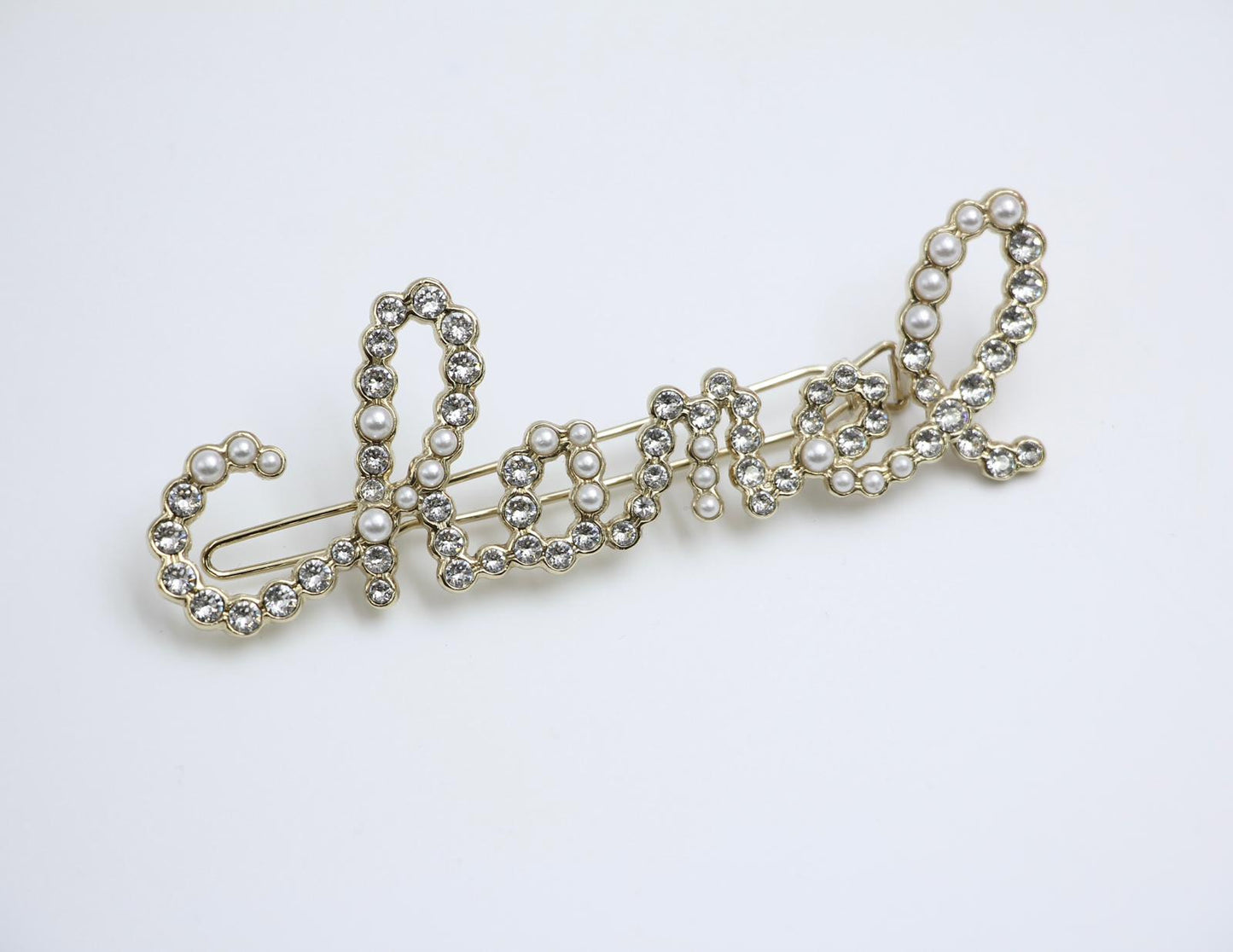 Chanel 21V Rhinestone Imitation Pearl English Brooch