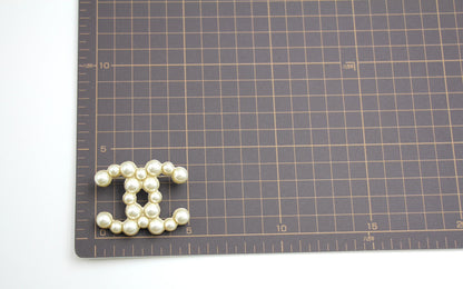 Chanel 13S Imitation Pearl Cc Brooch G Dragon Same Style