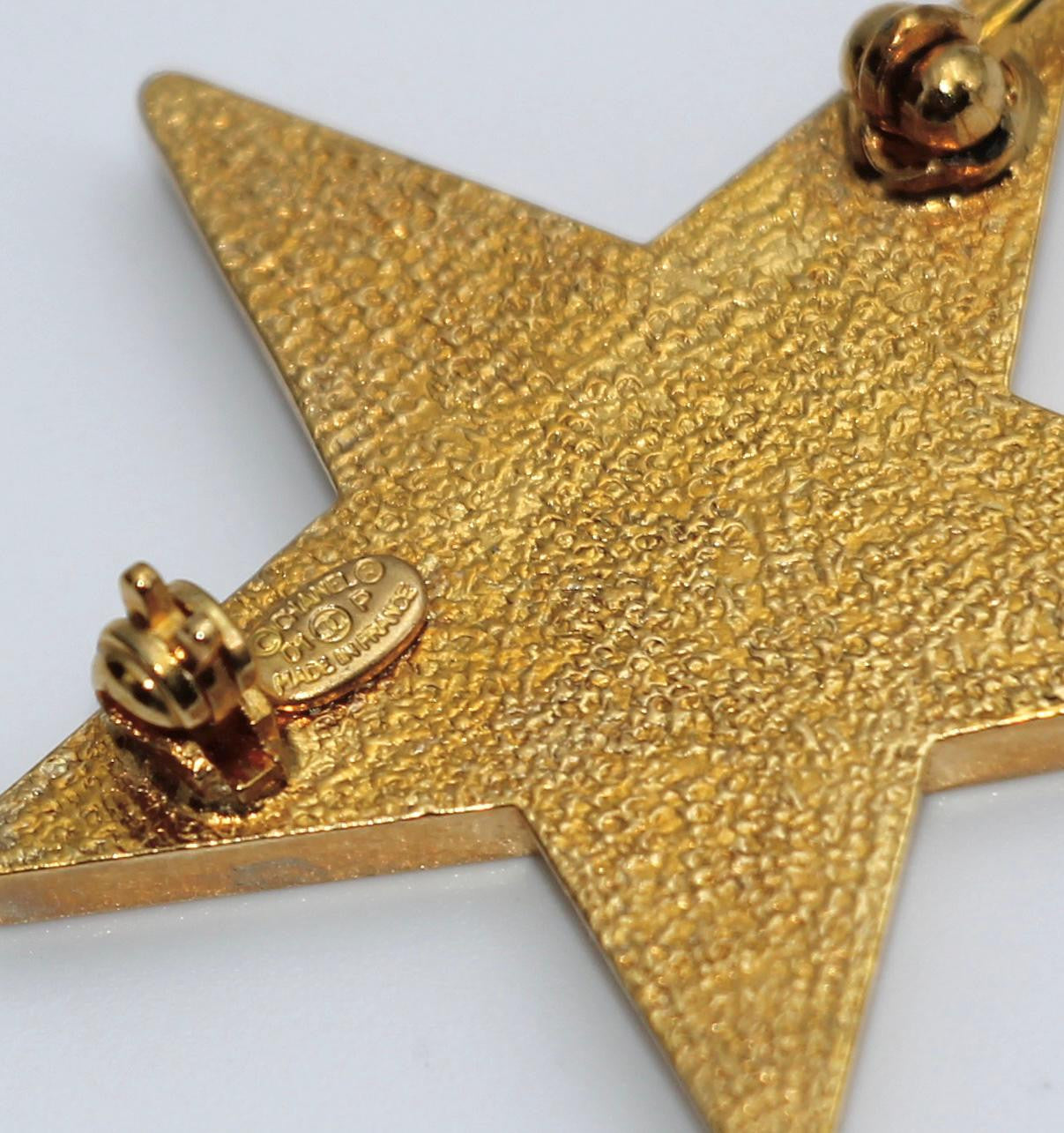 Chanel Vintage 01P Metal Yellow Star Brooch