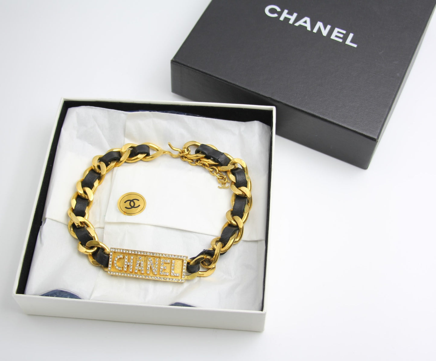 Chanel Vintage 95P Black Gold Leather Chain Gold Plated Necklace