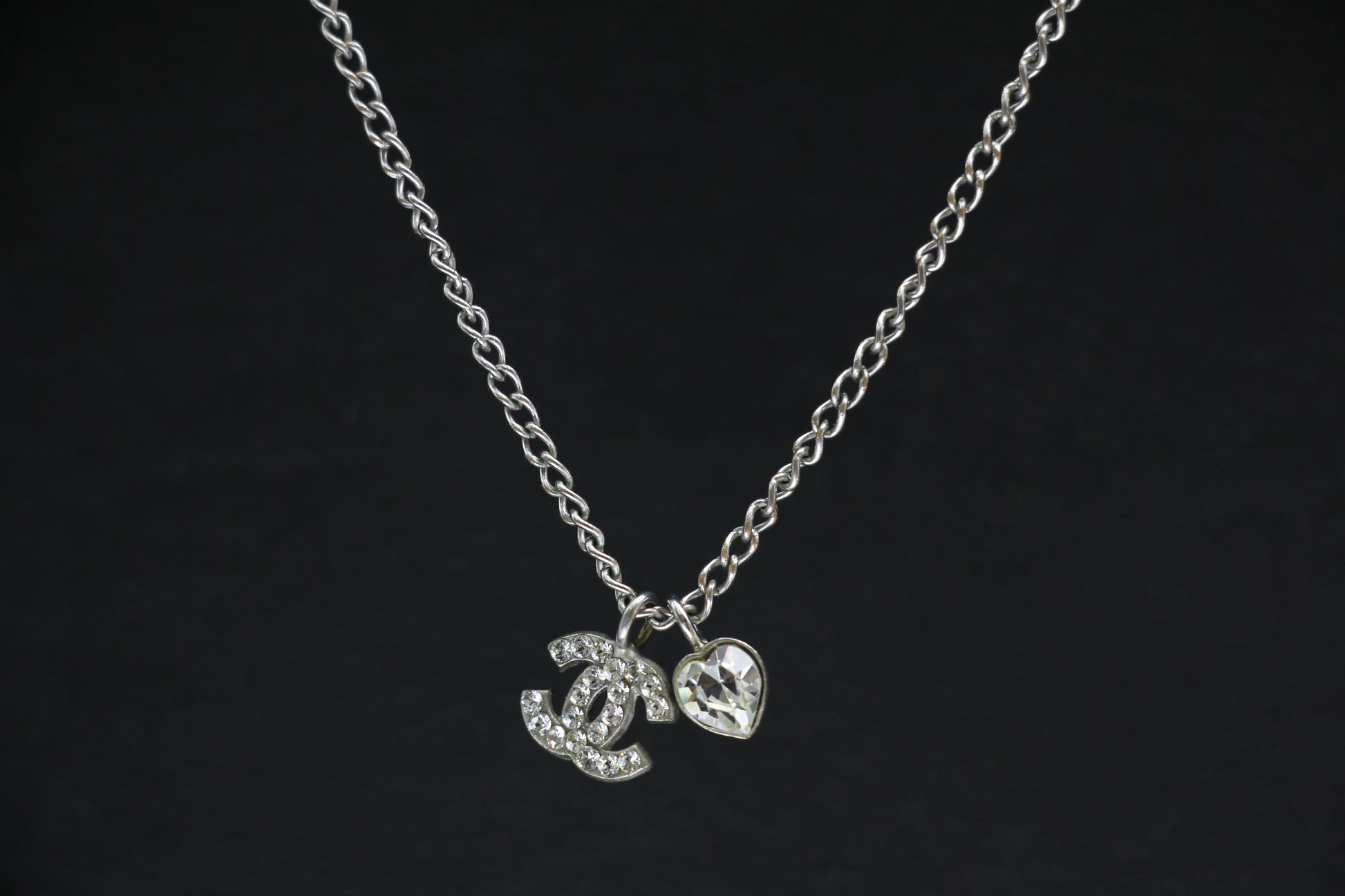 CHANEL Chanel Diamond Necklace - Onesize Fashion Jewellery - Used fashion item from Wararni