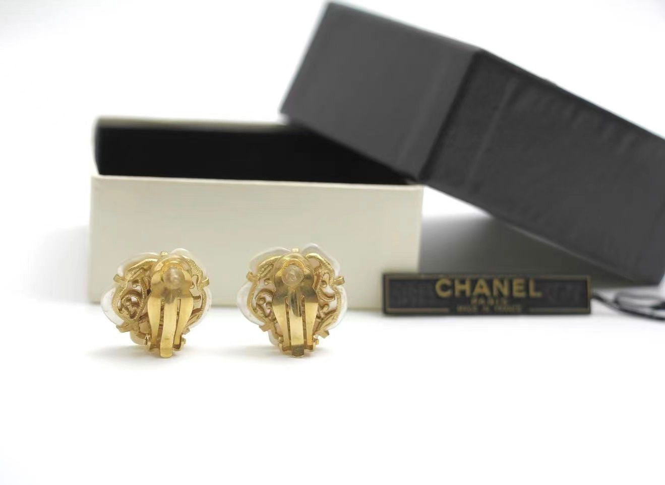 Chanel Vintage 01A Mother-Of-Pearl White Earrings