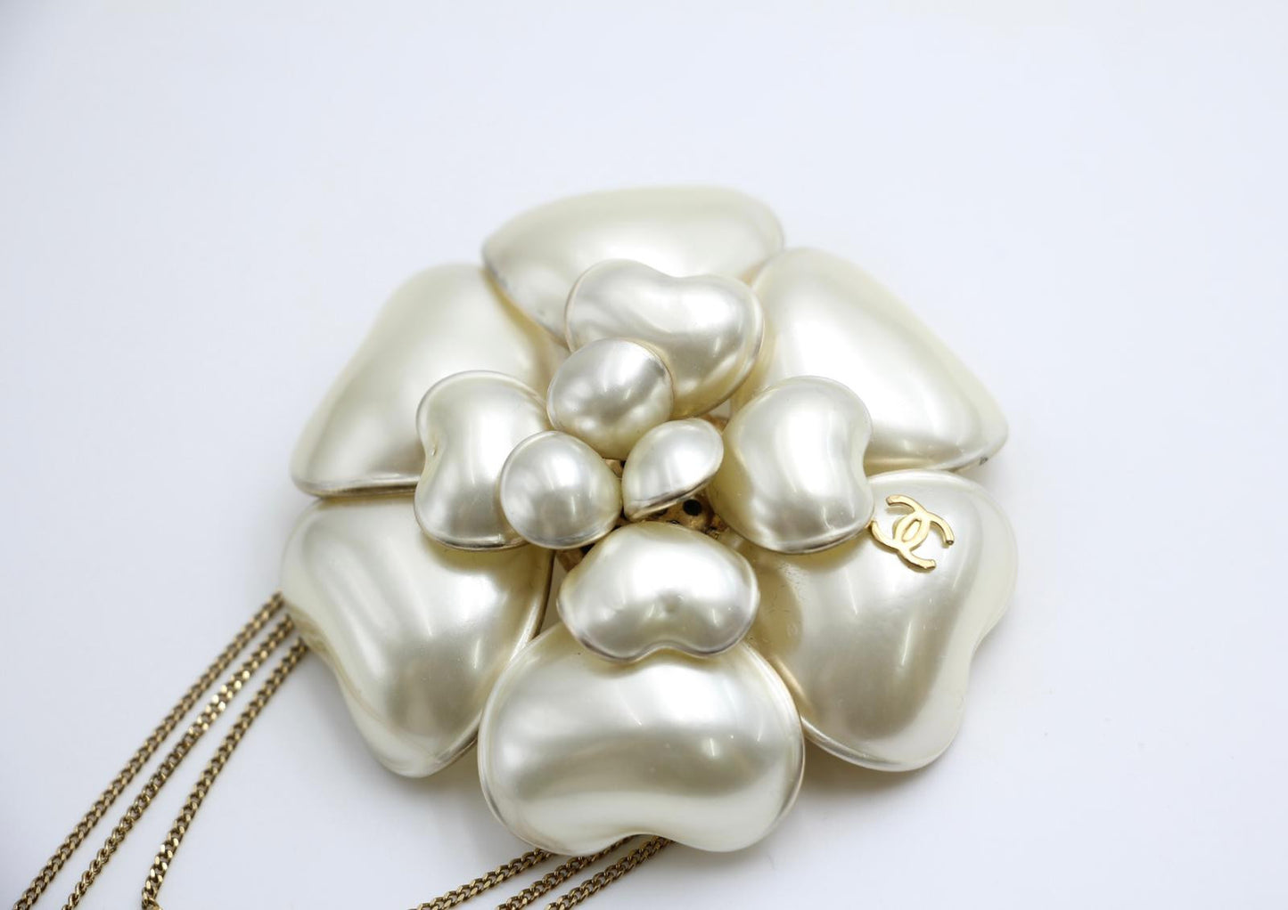 Chanel Vintage 02A Imitation Pearl White Camellia Three Cc Brooch