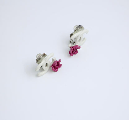 Chanel Vintage 04P Resin Pink Flower Earrings