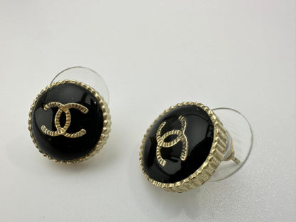 Chanel A17 Metal Resin Cc Logo Earrings