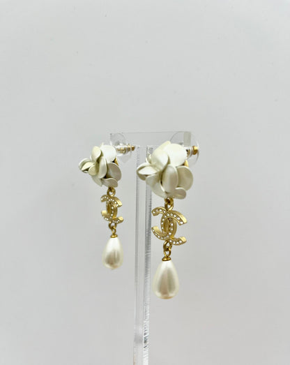 Chanel A20 Metal Rhinestone Imitation Pearl Camellia Earrings