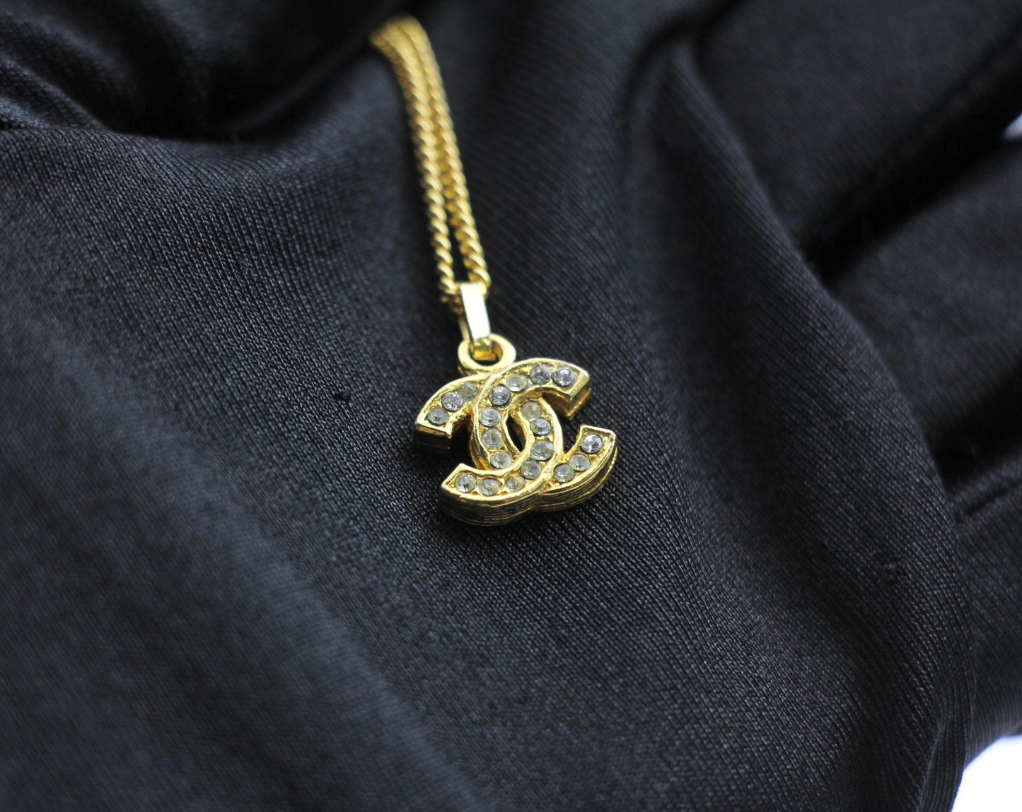 Chanel Vintage 83 Years Rhinestone Gold Plated Thin Cc Necklace