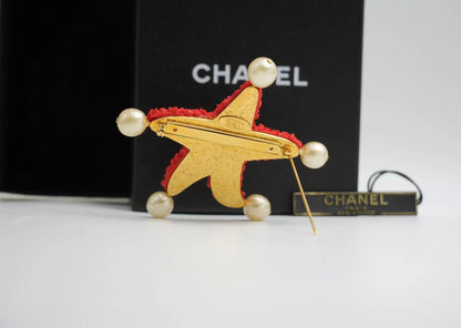 Chanel Vintage 93C Red Lava Imitation Pearls Gold Plated Brass Cc Starfish Brooc