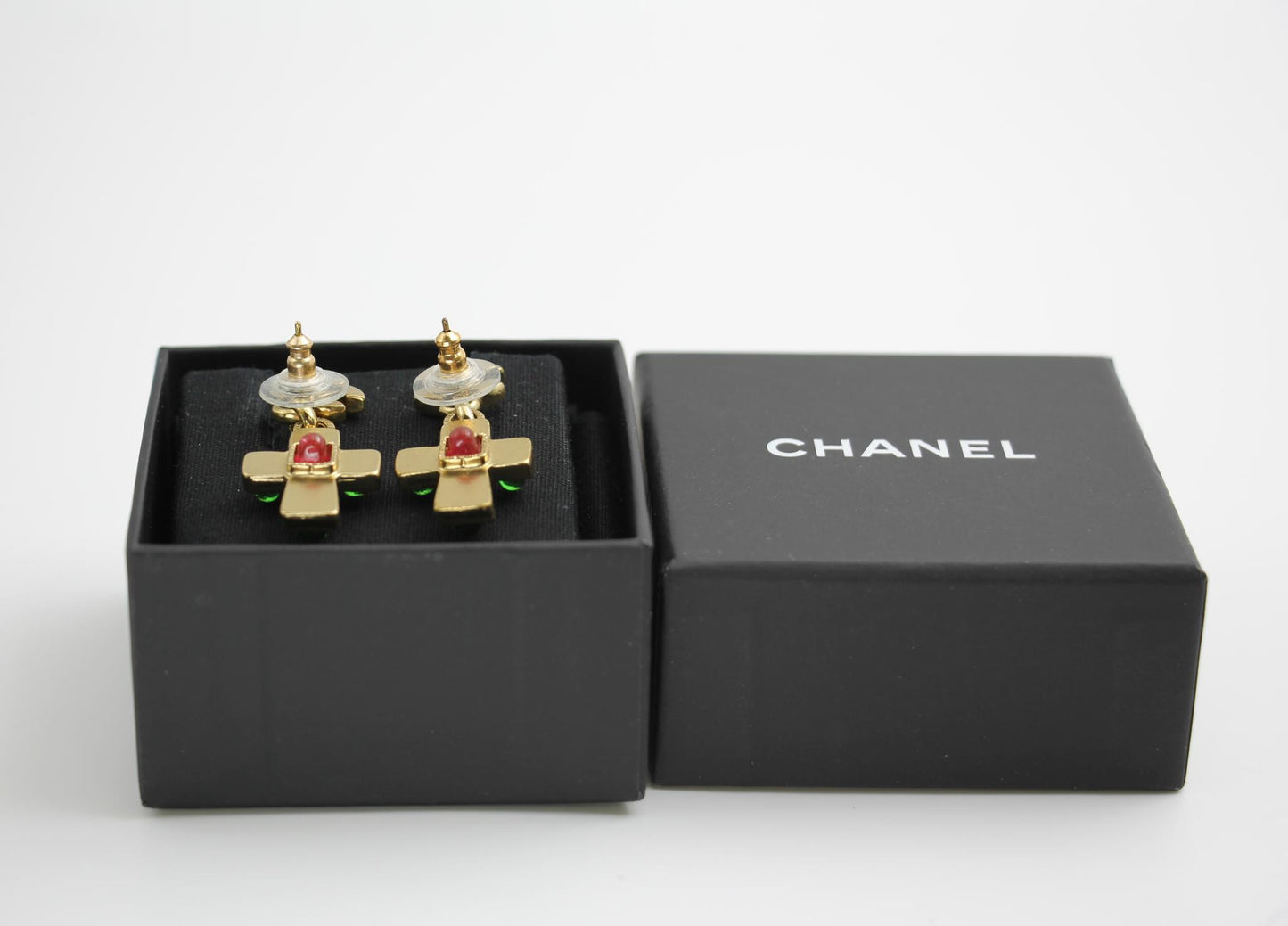 Chanel Vintage 02P Green And Red Glass Gold-Plated Cross Earrings