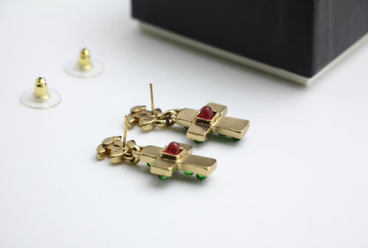 Chanel Vintage 02P Green And Red Glass Gold-Plated Cross Earrings 1