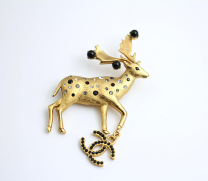 Chanel Vintage 01A Rhinestone Deer Cc Brooch