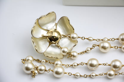 Chanel Vintage 02A Pearl Camellia Waist Chain