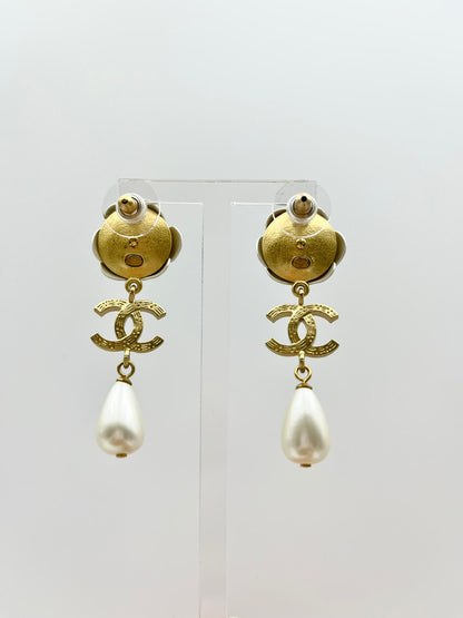 Chanel A20 Metal Rhinestone Imitation Pearl Camellia Earrings