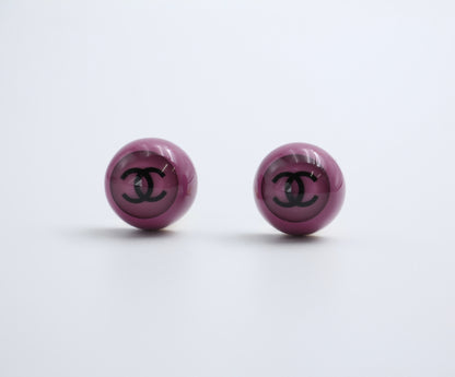 CHANEL Chanel Vintage 01P Resin Purple Round Wave Earrings - Onesize Fashion Jewellery - Vintage fashion from Wararni