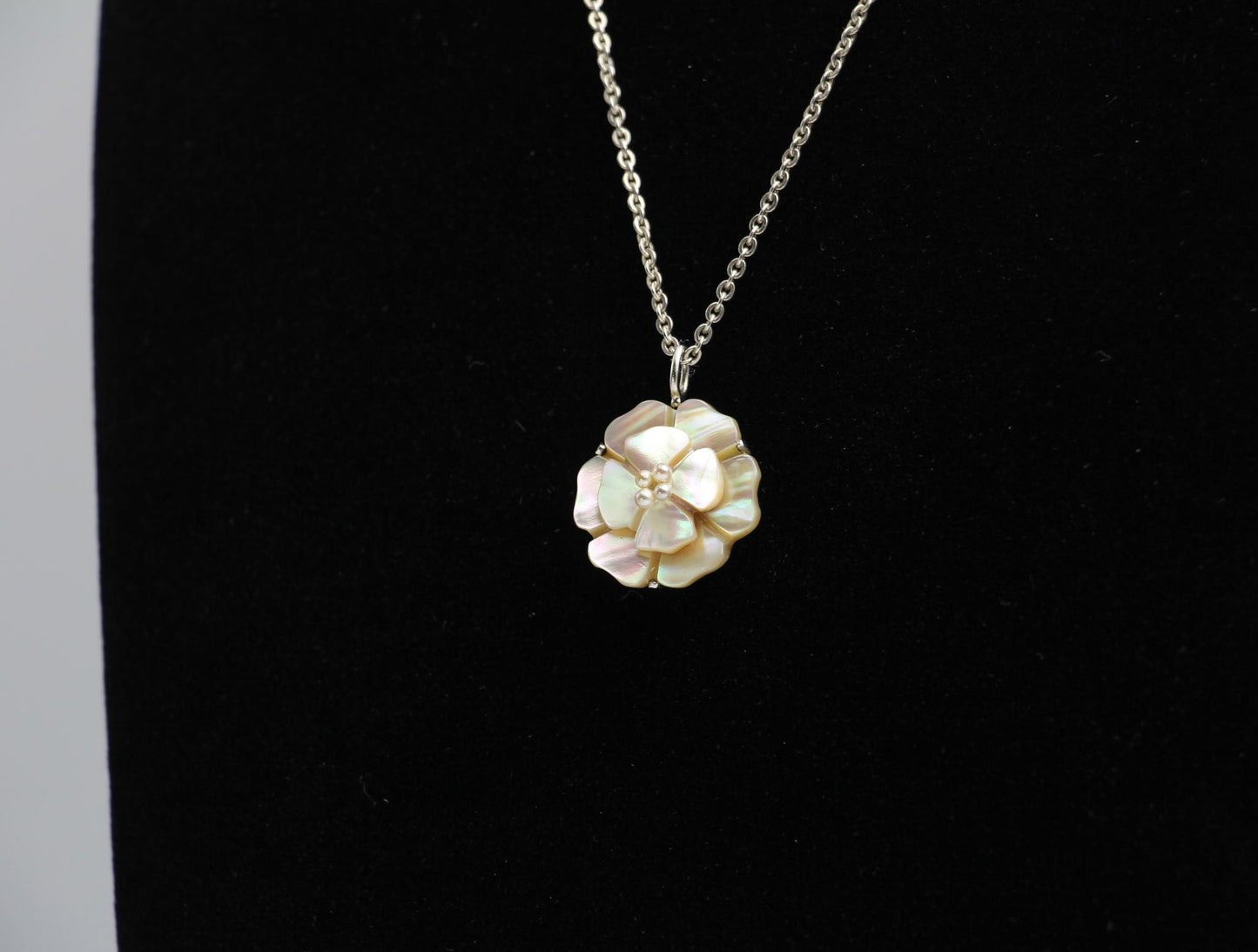 Chanel Vintage 98A Mother-Of-Pearl White Multi-Layered Camellia Silver Necklace