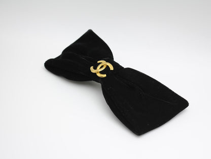 Chanel Vintage 81 85 Vintage Black Velvet Gold-Plated Bow Hairpin