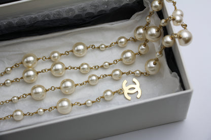 Chanel Vintage 02A Pearl Camellia Waist Chain