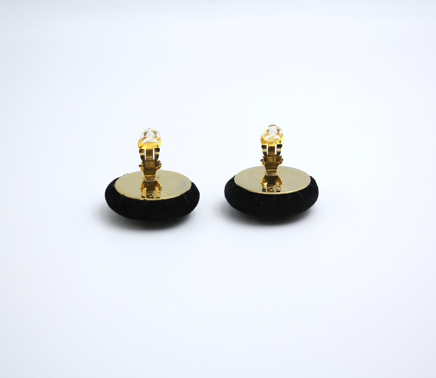 Chanel Vintage 86 Black Velvet Gold-Plated Round Large Cc Earrings