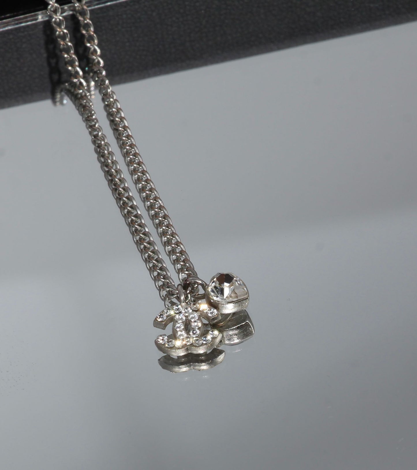 Chanel Vintage 06P Rhinestone Silver Heart-Shaped Necklace