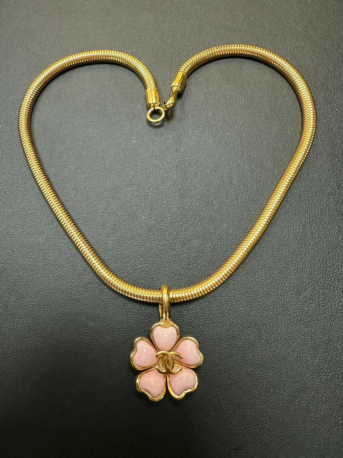 Chanel Vintage 97P Gripoix & Gold Plated Pastel Pink Camellias Pendant Necklace