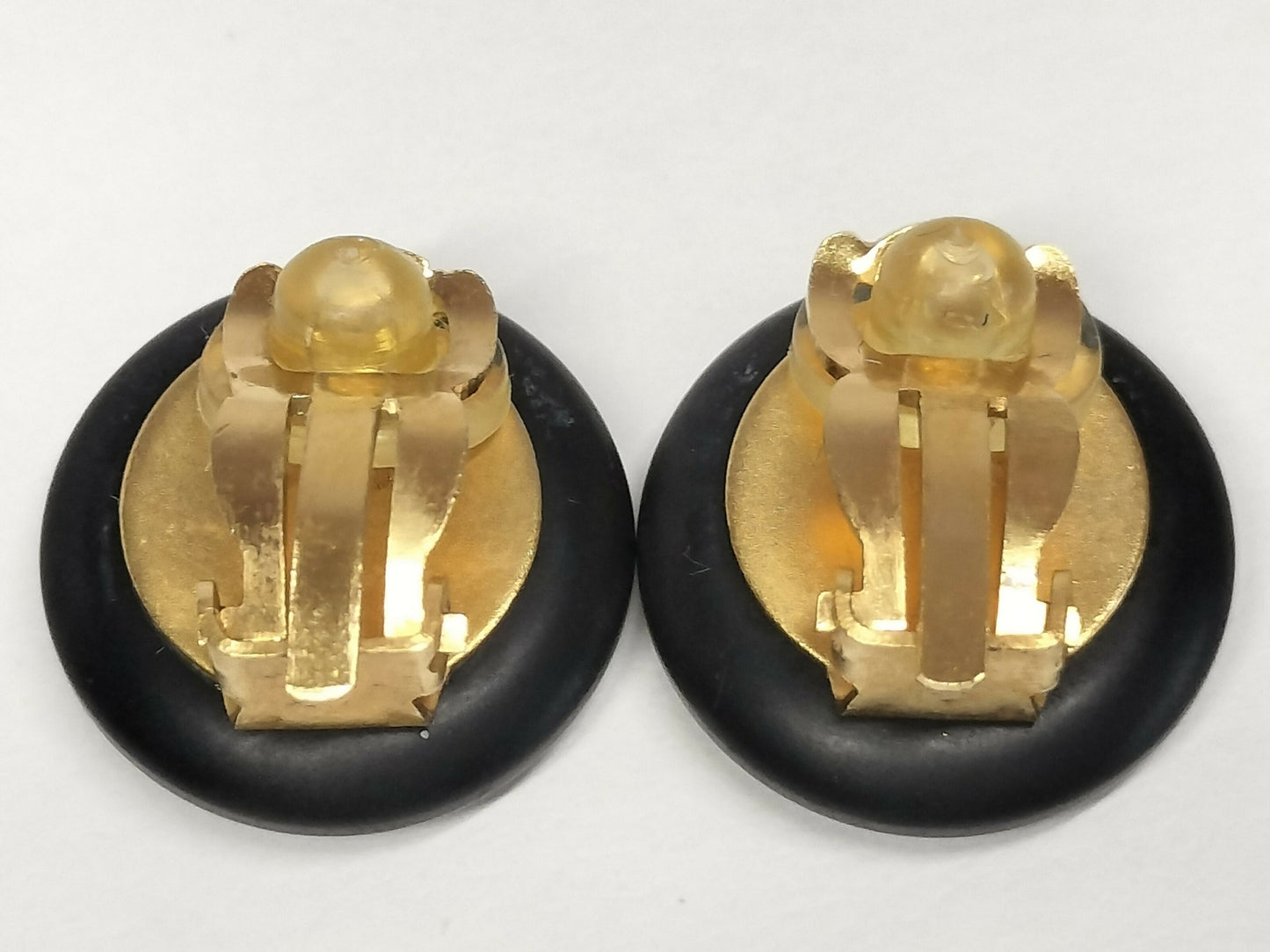 Chanel Vintage 97P Enamel Black & White Round Bean Clip-on Earrings