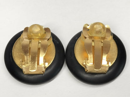 Chanel Vintage 97P Enamel Black & White Round Bean Clip-on Earrings