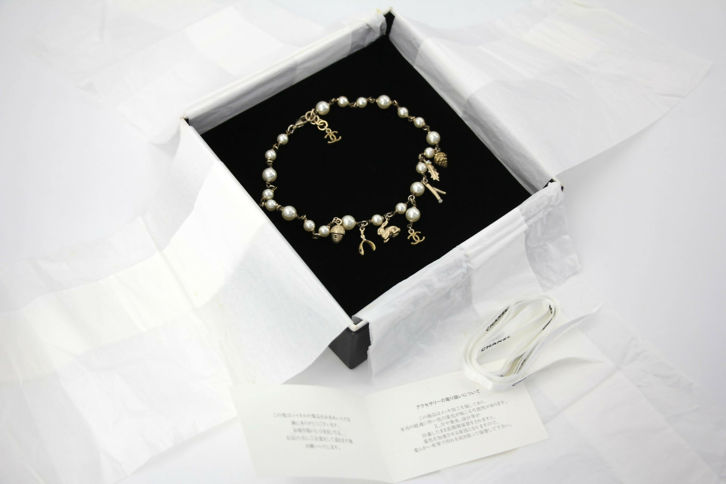 Chanel Vintage 05A Imitation Pearl Metal Rabbit Pendant Gold Necklace