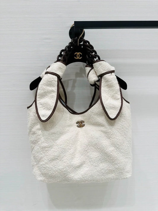 Chanel 26M coco beach ecru hobo bag wooden hardware
