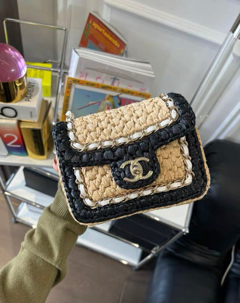 CHANEL 24C VENICE BEACH BRAIDED MINI RAFFIA FLAP BAG – Wararni.com
