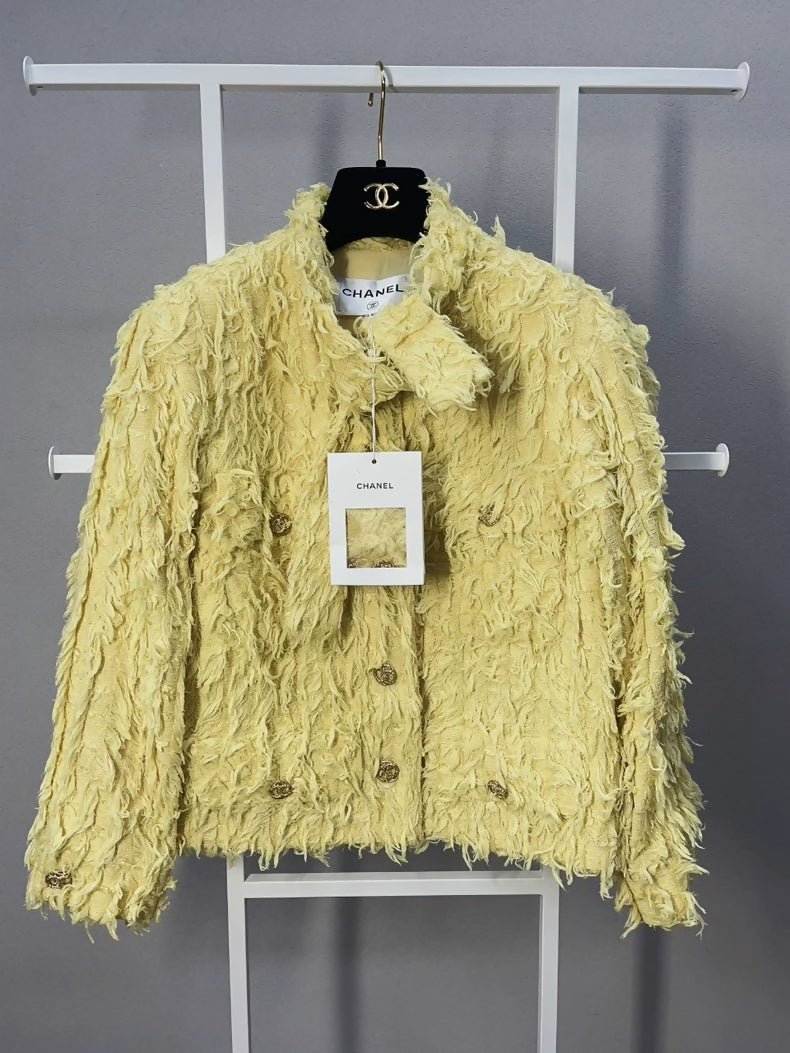 Chanel 21 yellow tweed jacket