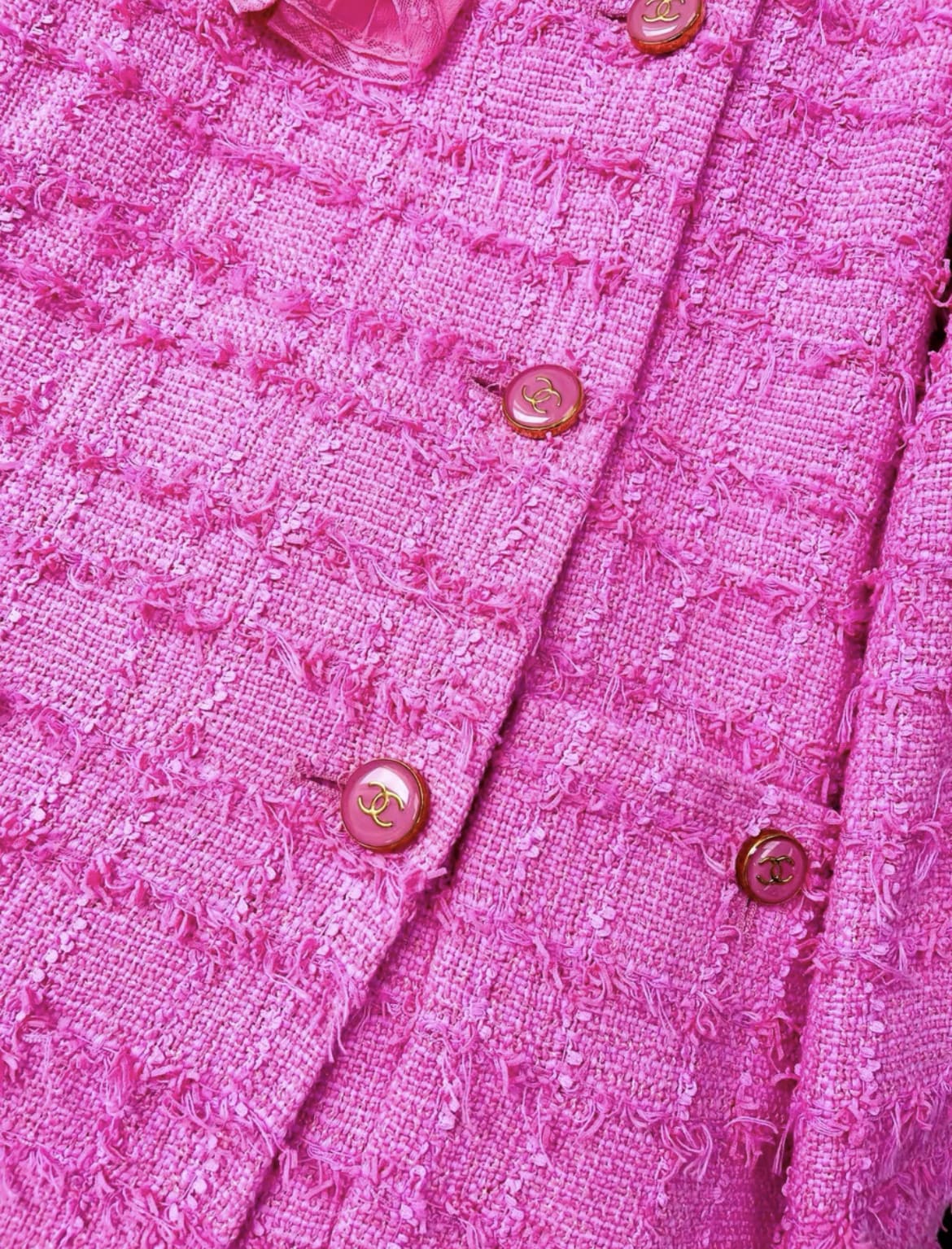 Chanel 23C pink tweed bow jacket