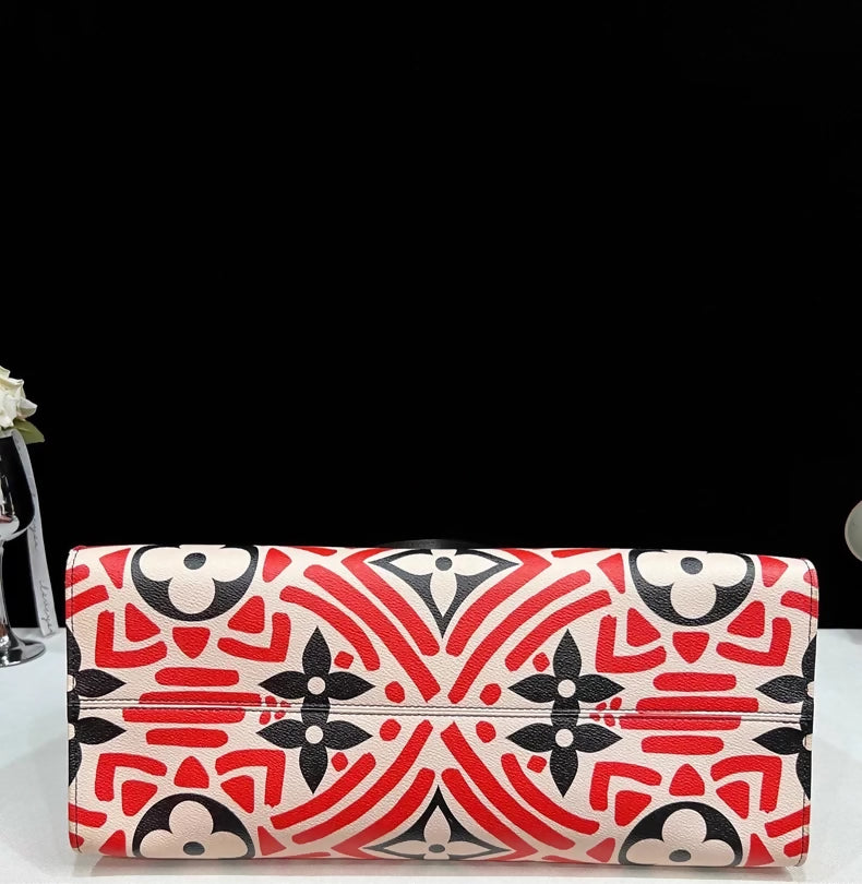 Louis Vuitton Monogram Giant Crafty Onthego GM