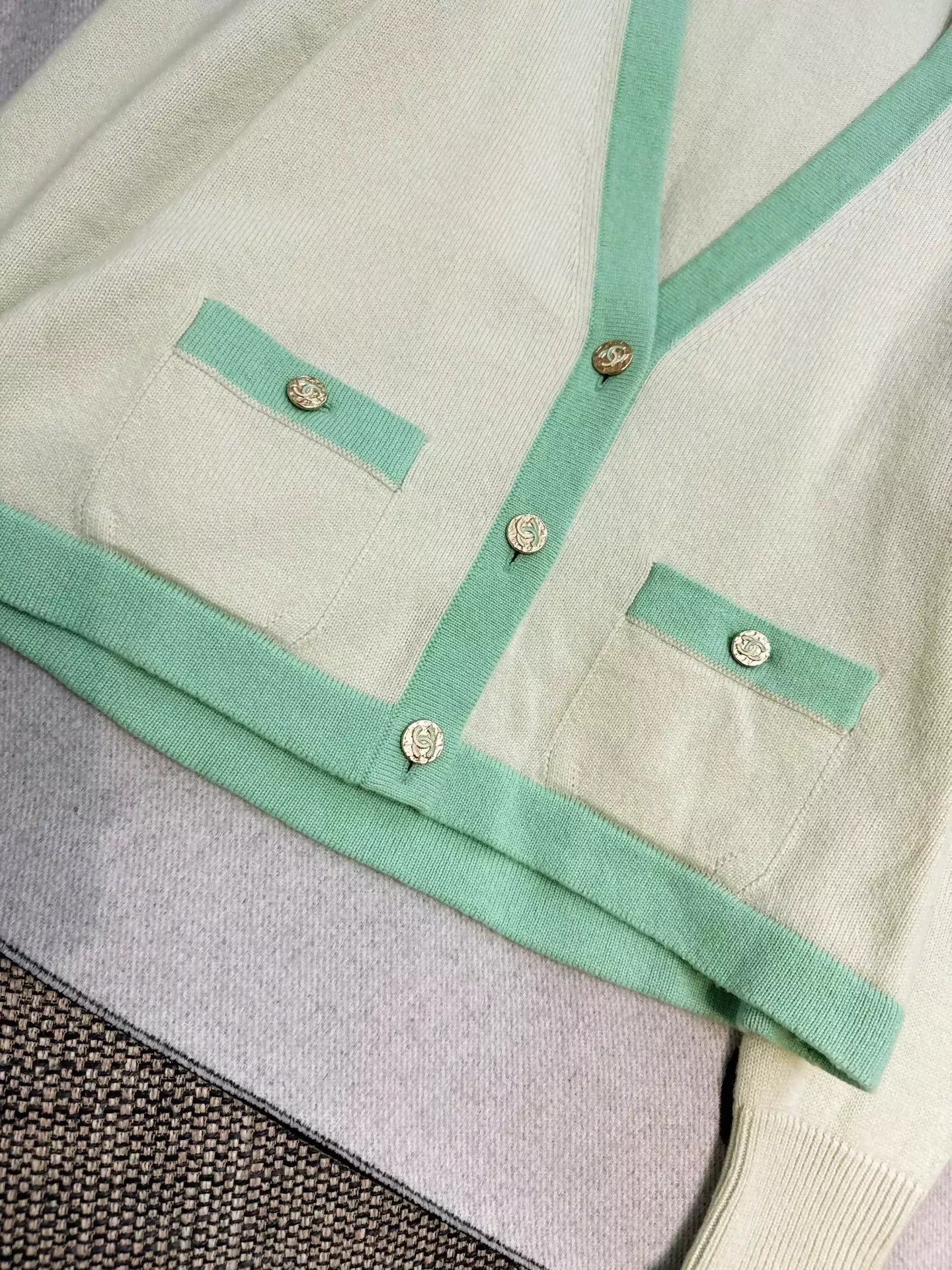 Chanel 23S Mint Green Cashmere Knit Cardigan