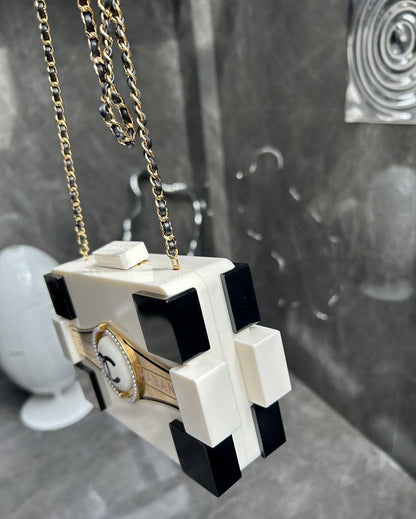 Limited Edition Chanel double-sided pearl acrylic bag