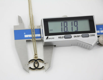 Chanel Vintage 07V Enamel Classic Black CC Light Gold Necklace