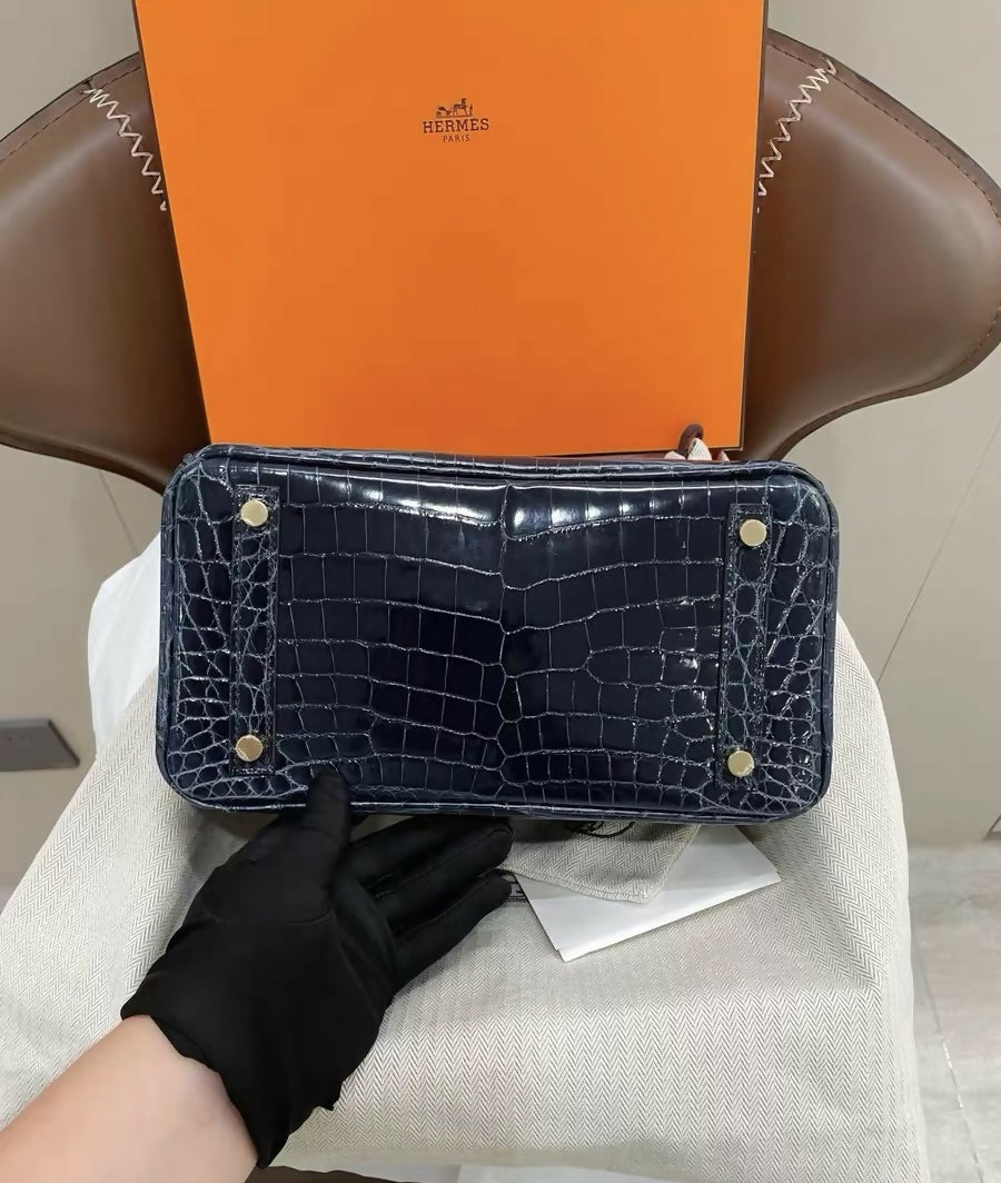 Hermès Birkin 25 Bleu Baltique (8X) Shiny Niloticus Crocodile with Gold Hardware