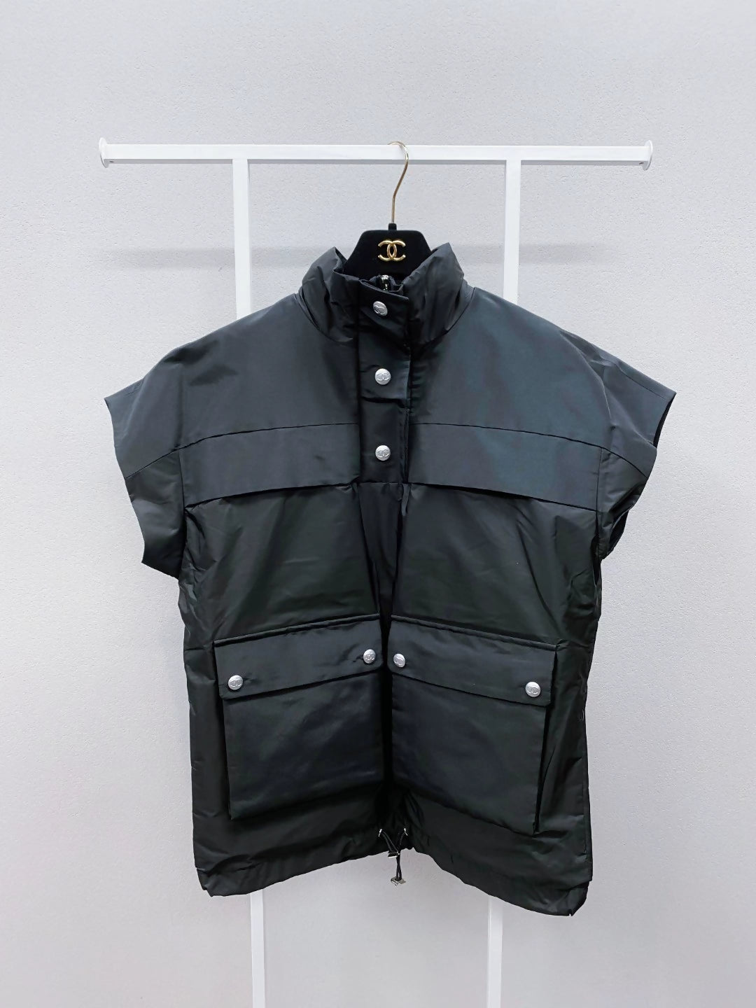 Chanel 21N coco neige black vest jacket