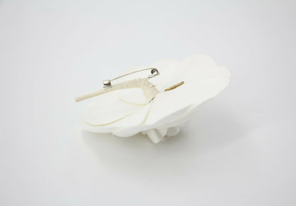 Chanel Vintage 81-85 White Silk Camellia Brooch