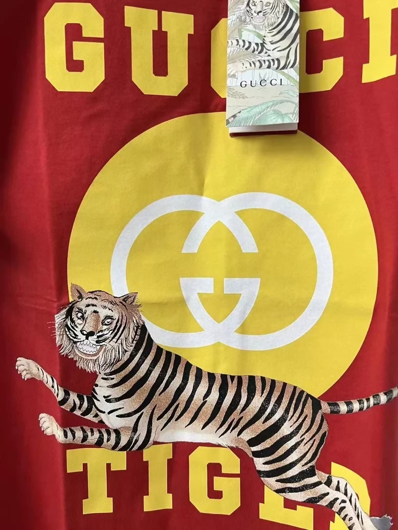 Gucci Year of the Tiger red printed T-shirt