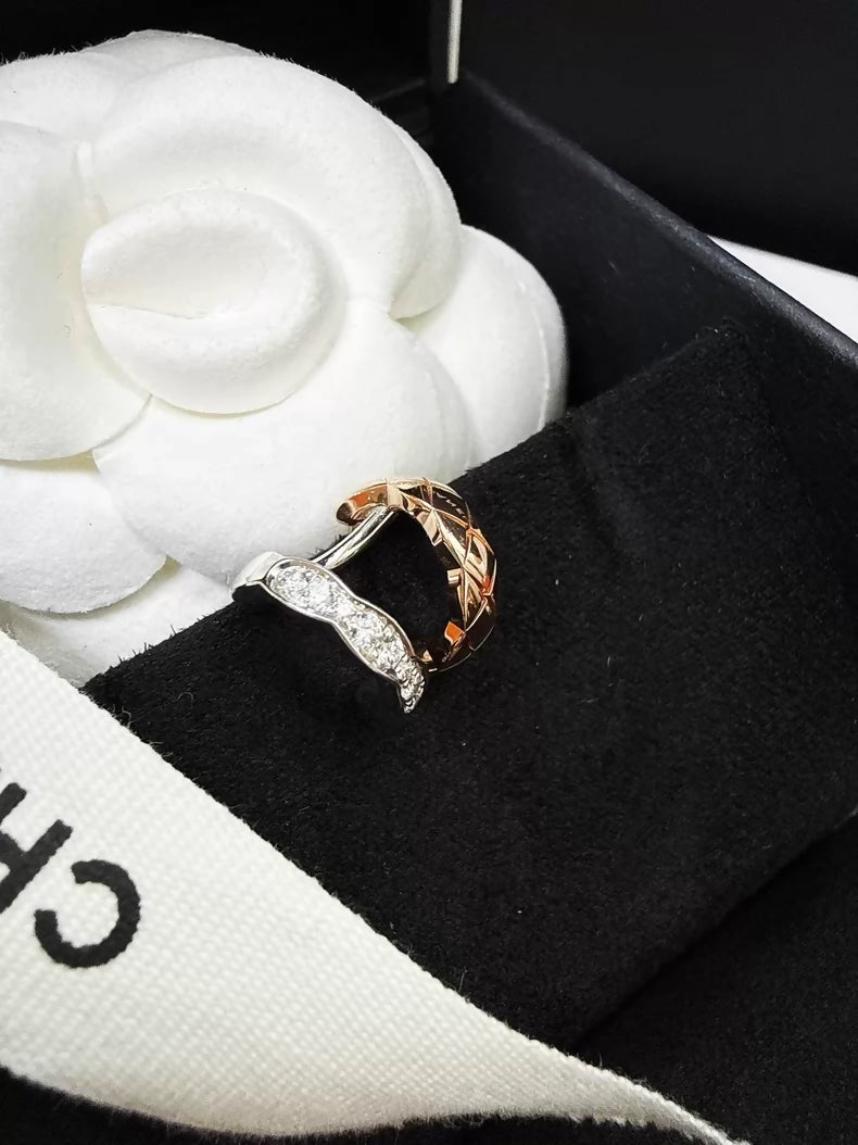 Chanel Coco Crush 18K Two-Tone Quilted Diamond-Set White Gold Single Earring