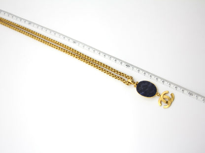 Chanel Vintage 95A Lapis Lazuli Marble Blue Oval Pendant Gold Plated Necklace