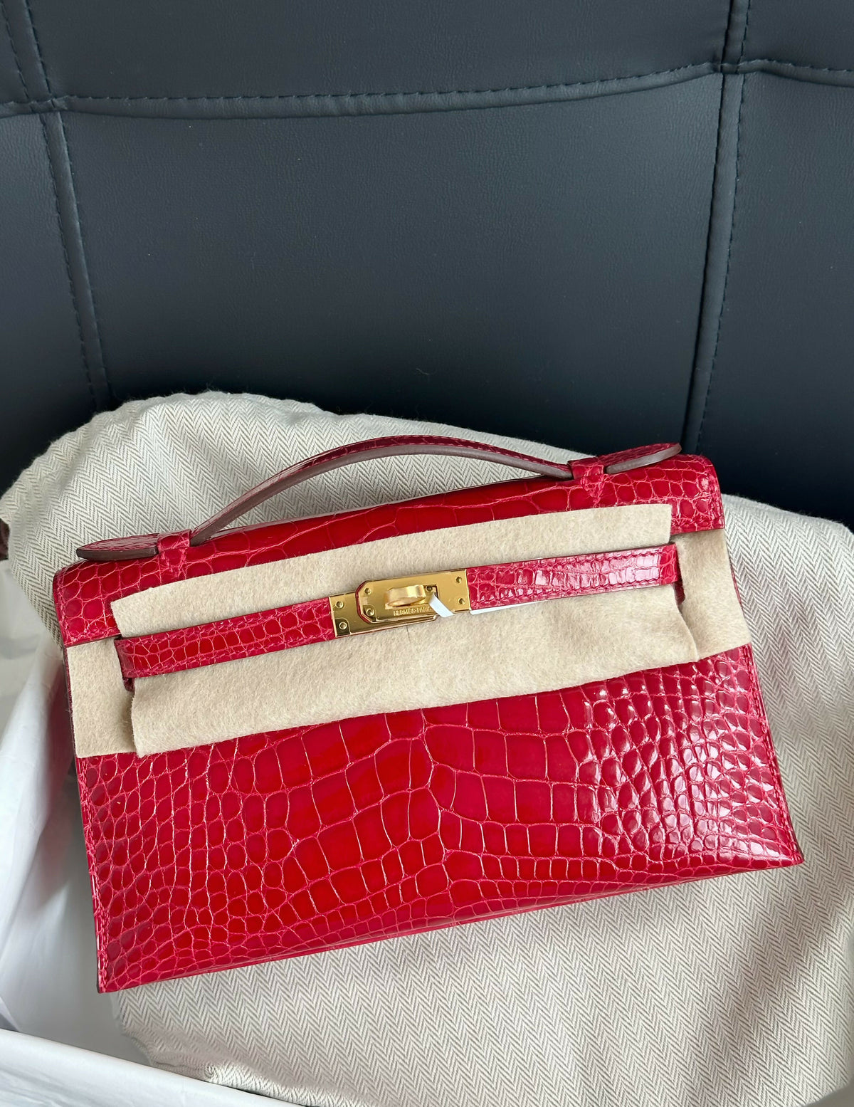 Hermès Mini Kelly 20 Rouge Vif / Ferrari Red Shiny Crocodile with Gold Hardware